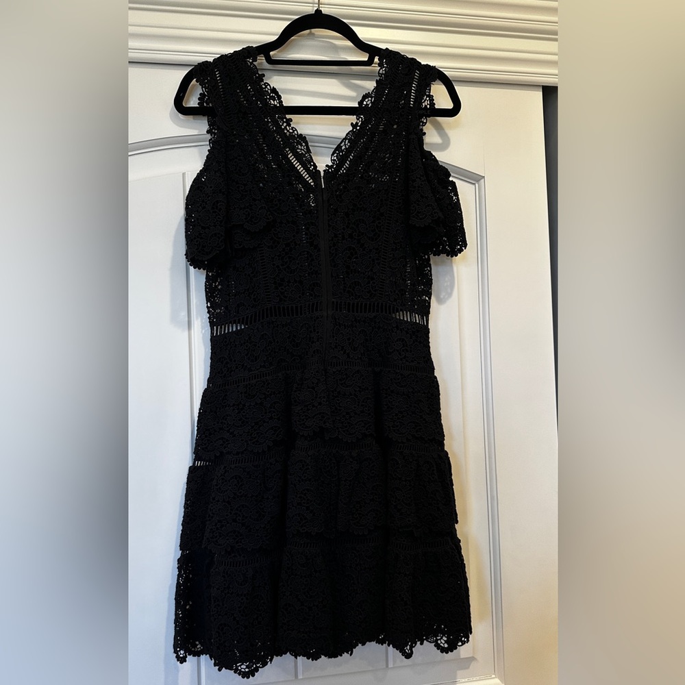 Gorgeous only worn ones Rebecca Taylor, black lace ruffled short dress! Stunning